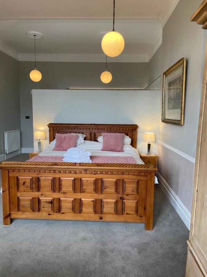 The Old Club Bed and Breakfast Penzance Eksteriør billede