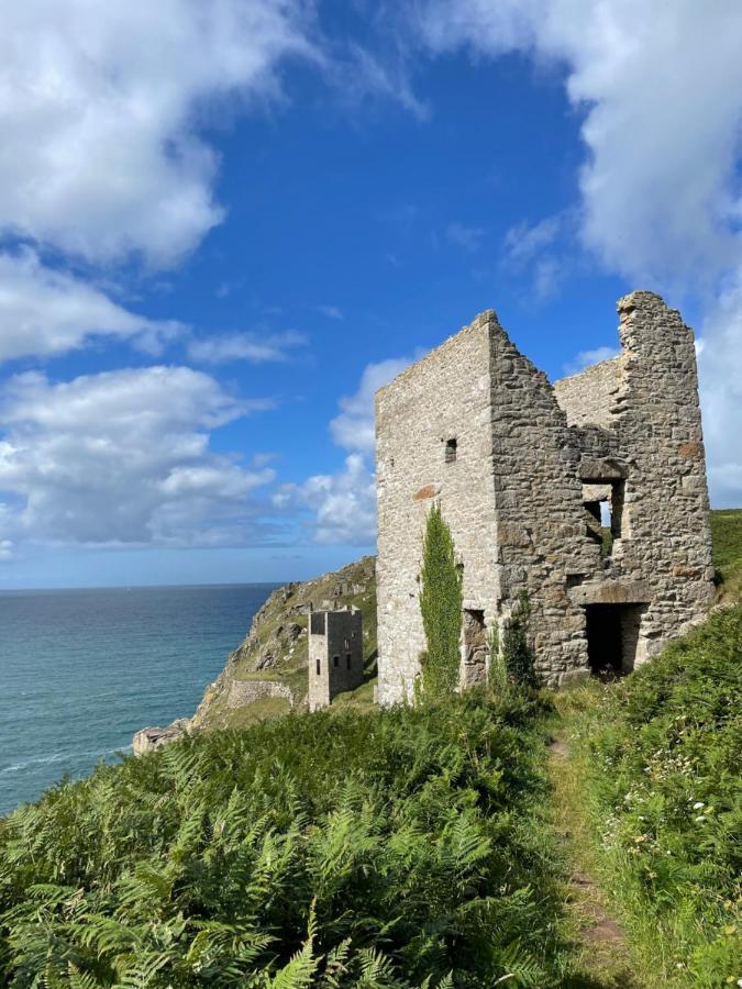 The Old Club Bed and Breakfast Penzance Eksteriør billede